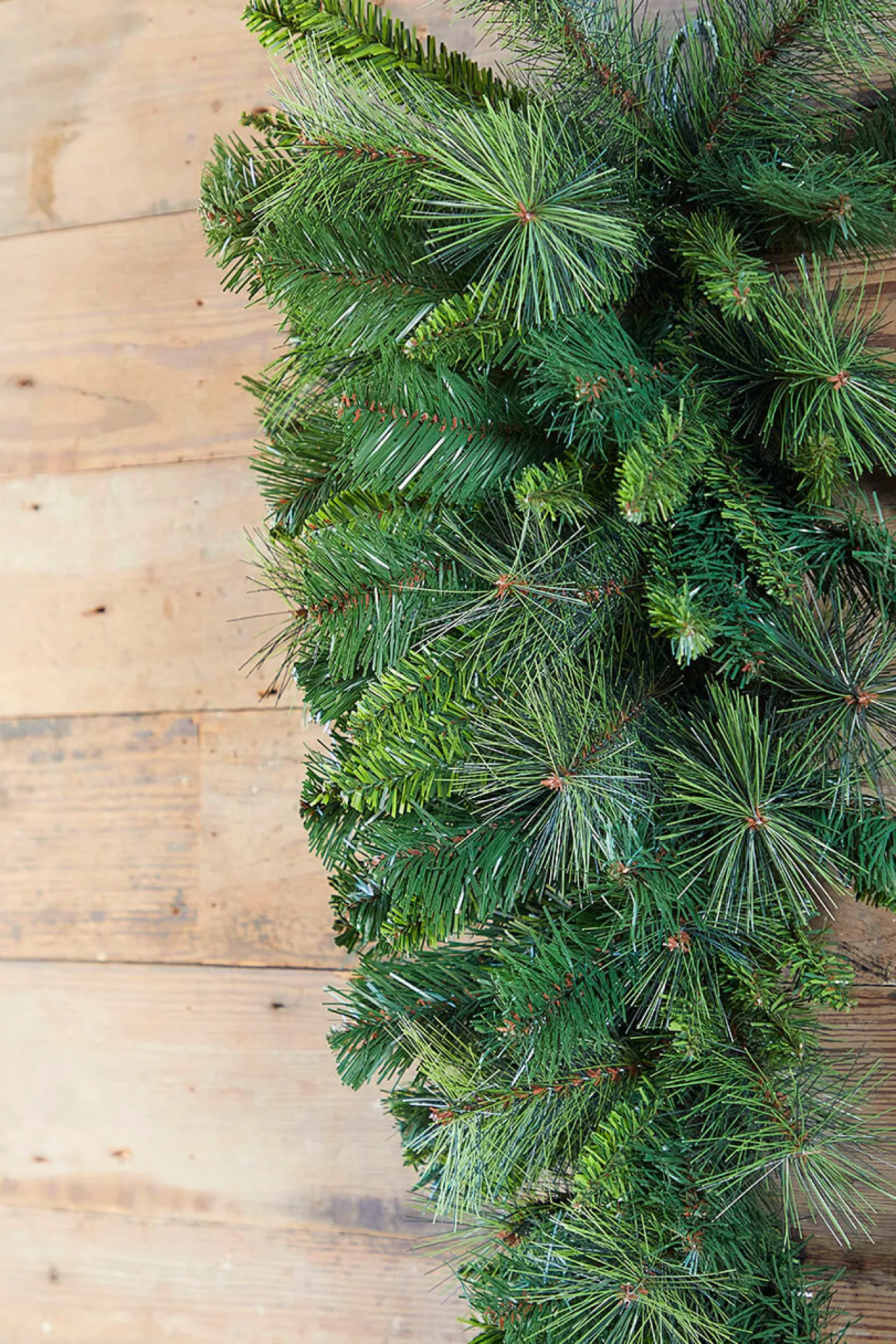 Online 36” Belgium Teardrop Christmas Teardrops