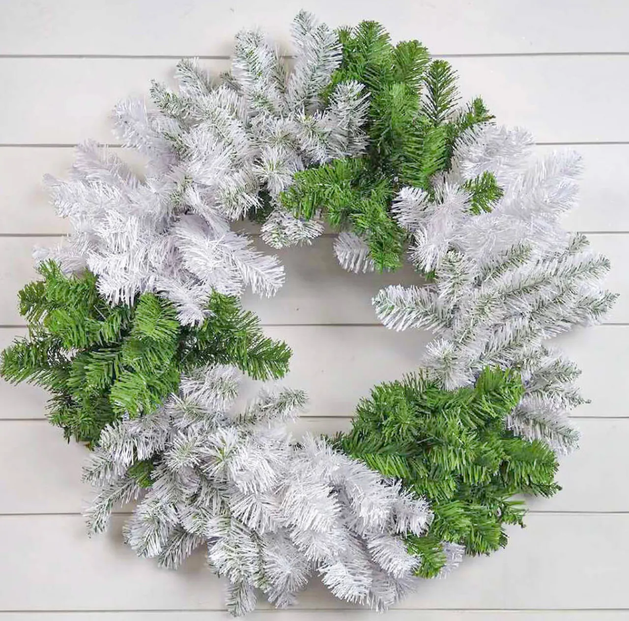Online 30” Caprico Green & White Wreath Christmas Wreaths