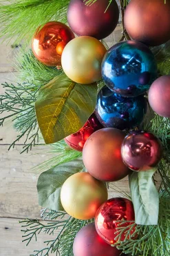 Shop 32” Christmas Pine/Ball Swag Christmas Teardrops