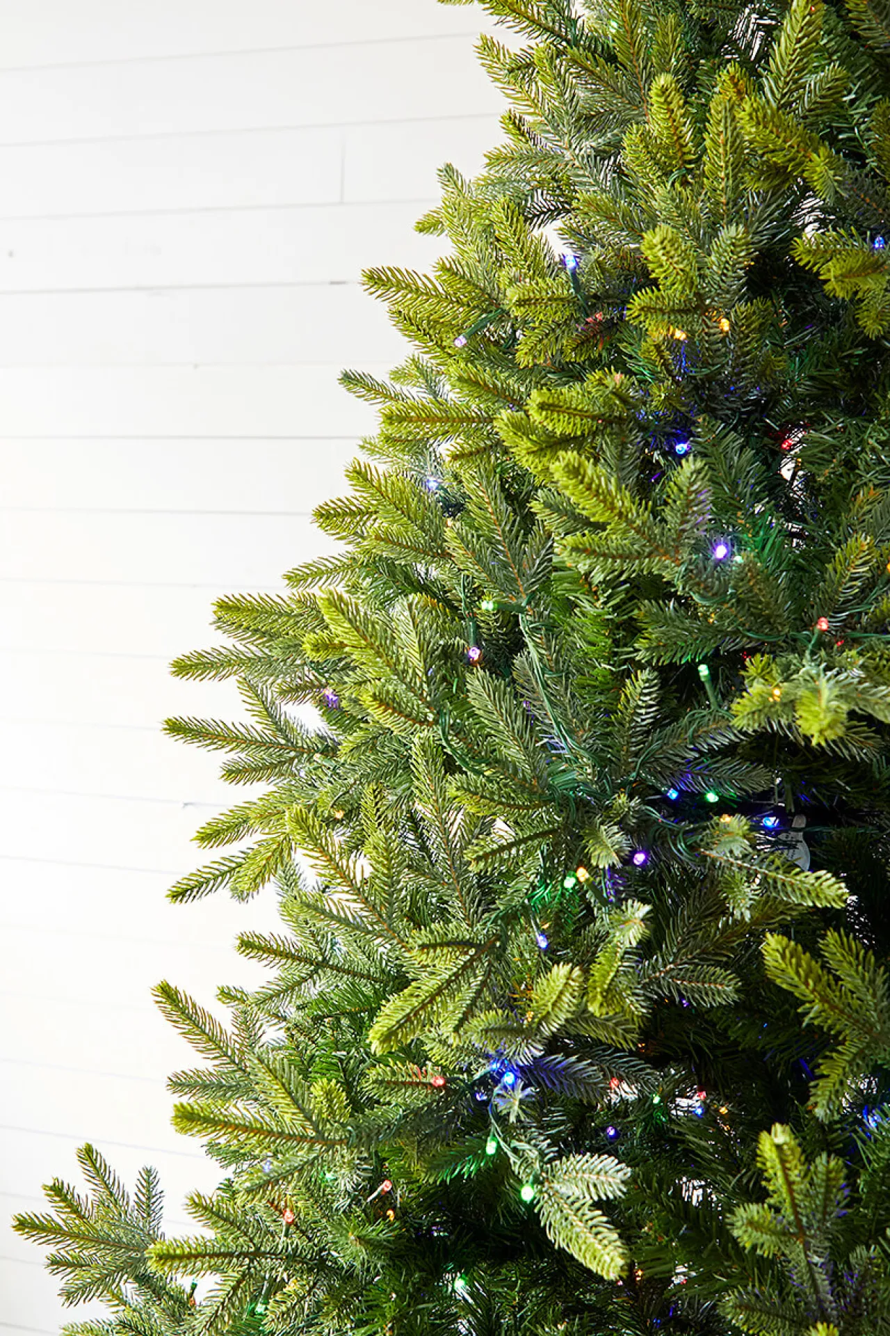Best 7.5' Deluxe Trinity Pine Artificial Christmas Tree With 2000 Color-Changing Lights Christmas Trees|Christmas Trees
