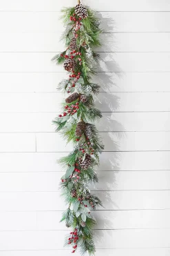 Store 5' Frost Pine Berry Garland Christmas Garlands