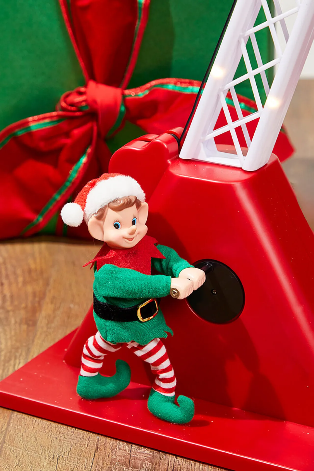 New 43" Mr. Christmas Animated Santa's Crane Christmas Accents