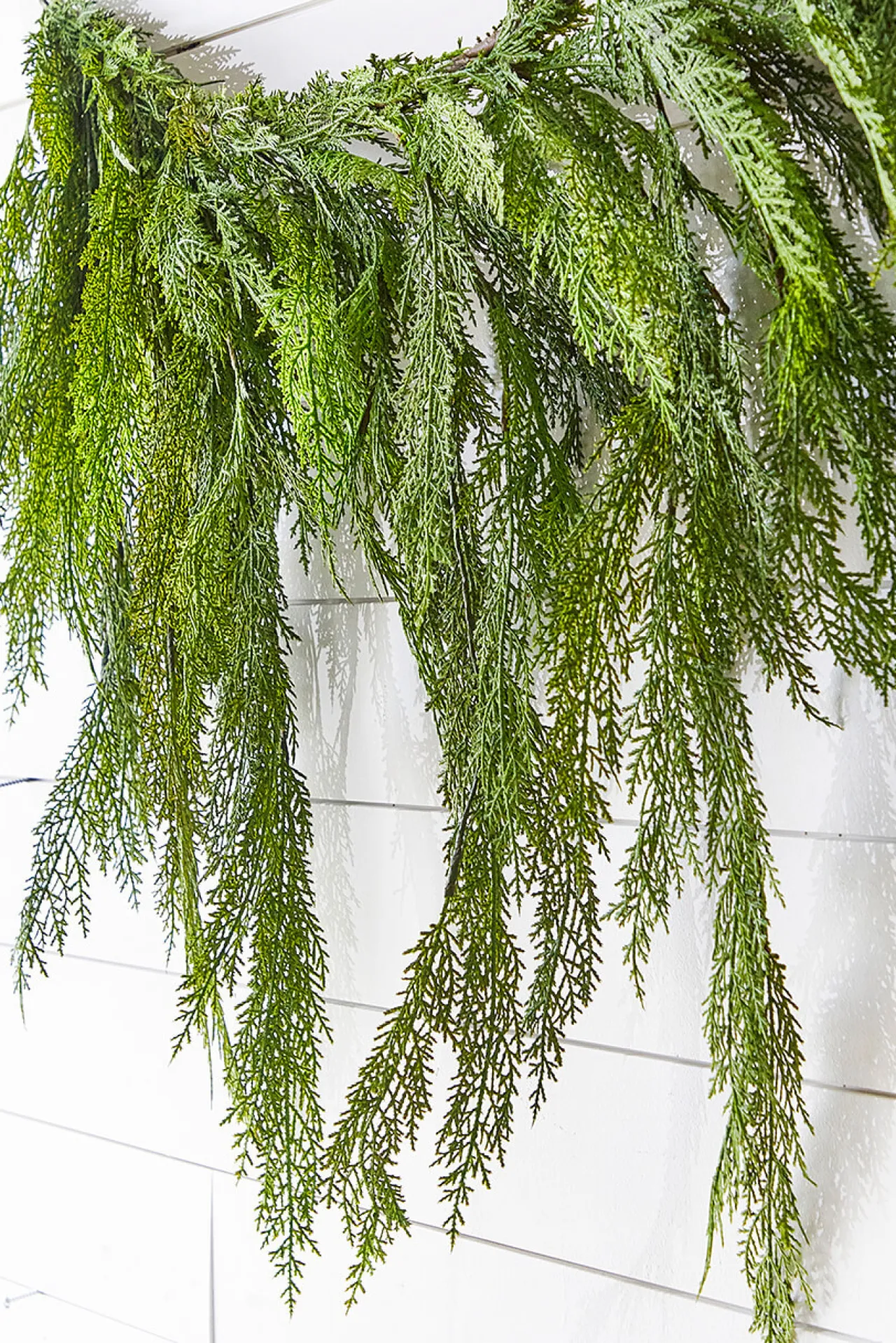 Store 48" Real Touch Lebanon Cedar Dripping Garland Christmas Garlands|Natural Greenery