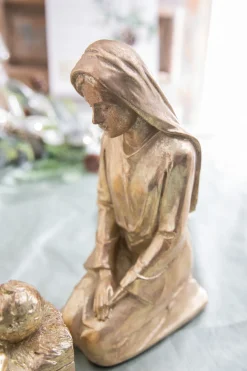 New Elegant Nativity Set - 3 Pieces Christmas Accents