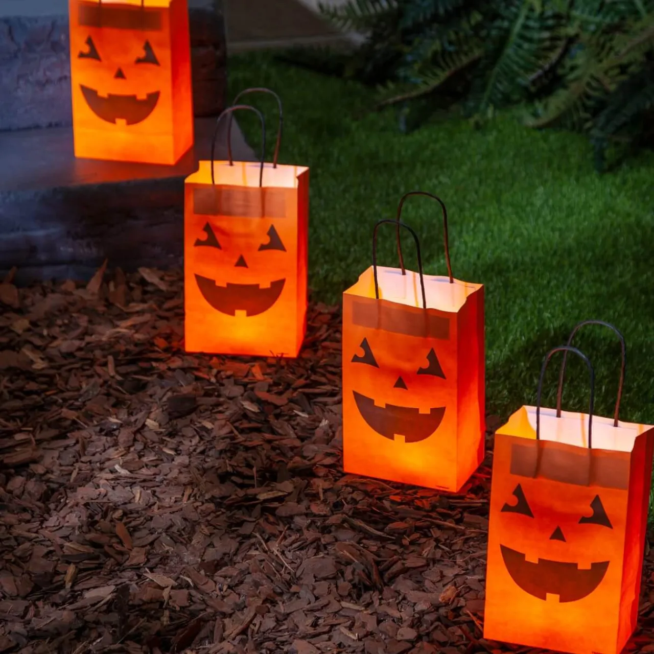 Fashion Fire LED Glow Light Christmas Accents