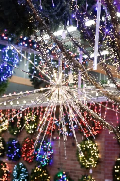 Fashion LED Umbrella Display - 180L Twinkle Lights|Indoor Lighting