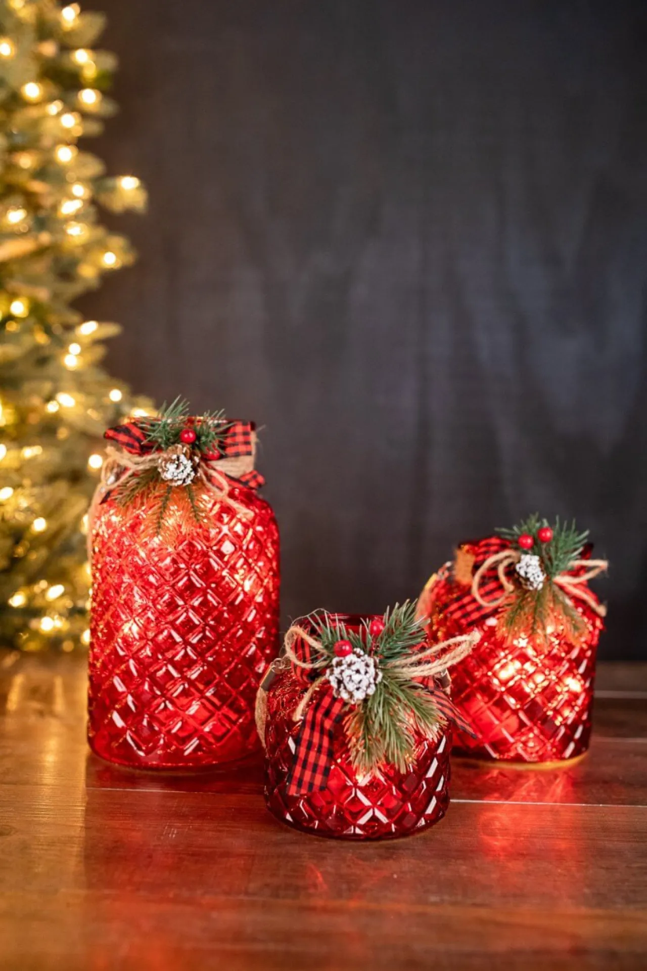 Discount Lighted Holiday Glass Luminary W/ Floral Accent And Timer (battery Operated) - Set Of 3 Christmas Accents