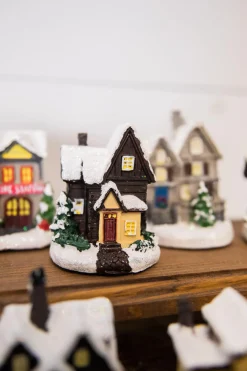 Best Sale Lighted Holiday House With Battery Powered LEDs Christmas Accents