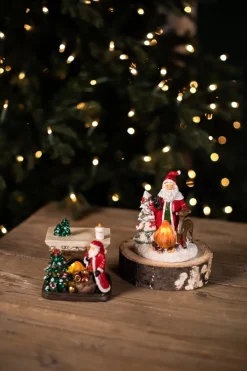 Store Resin Light Up Santa Mantle Scene Christmas Accents